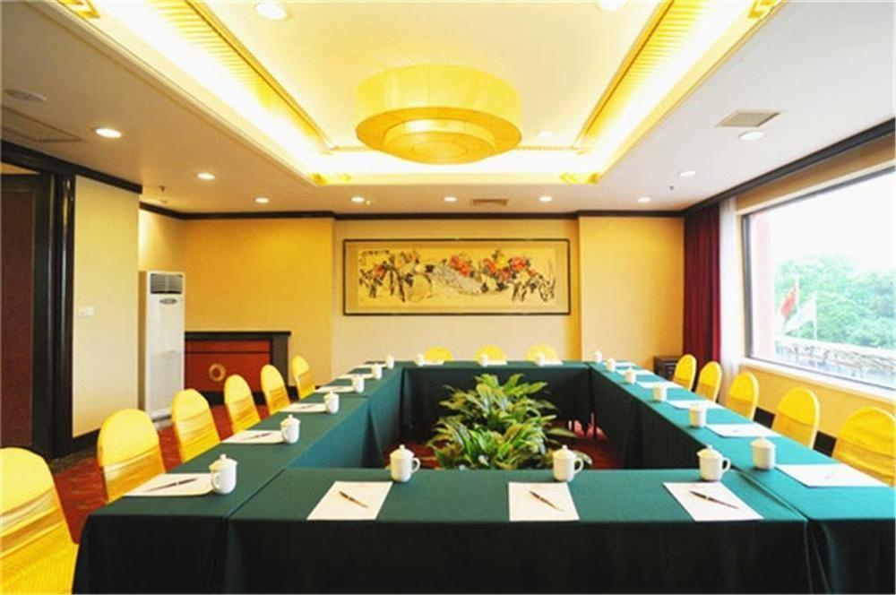 Guilin Royal Garden Hotel Exterior photo